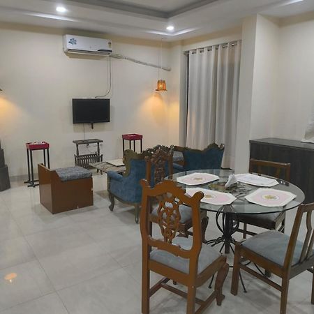 Elite Room - A Home Away Divisione di Divisione di Jaipur Esterno foto